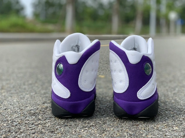 414571-105 Air Lakers Jordan 13 1102